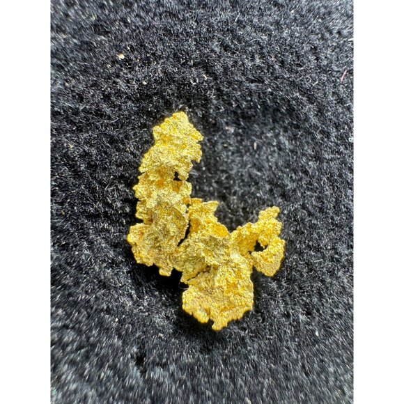 California Native Gold Crystal - 0.90 grams - Picture 4 of 5